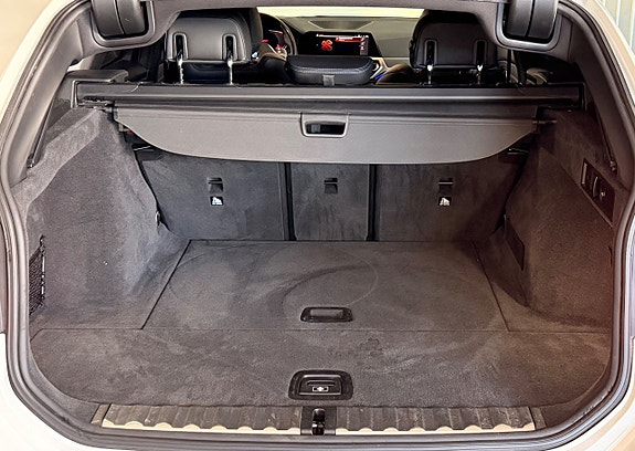 BMW 320d 24 of 25