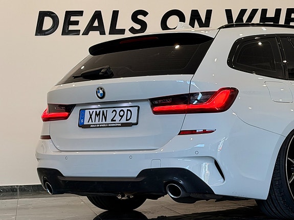 BMW 320d 10 of 25