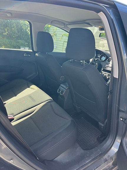 Peugeot 308 5 of 7