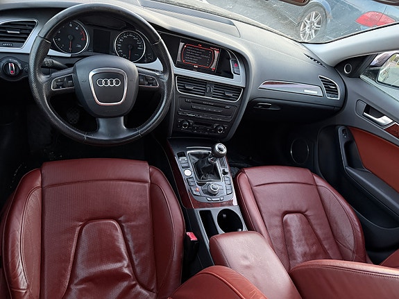 Audi A4 4 of 5