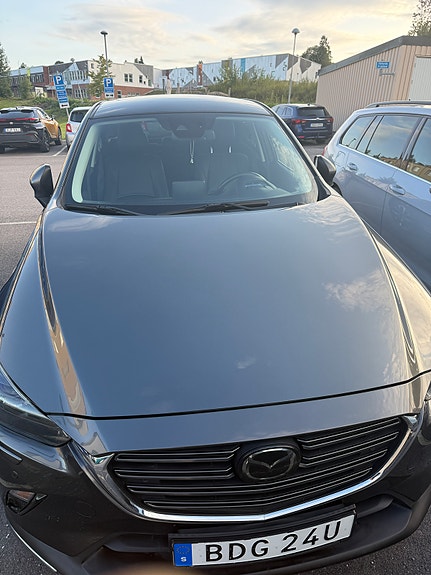 Mazda CX-3 2 of 7
