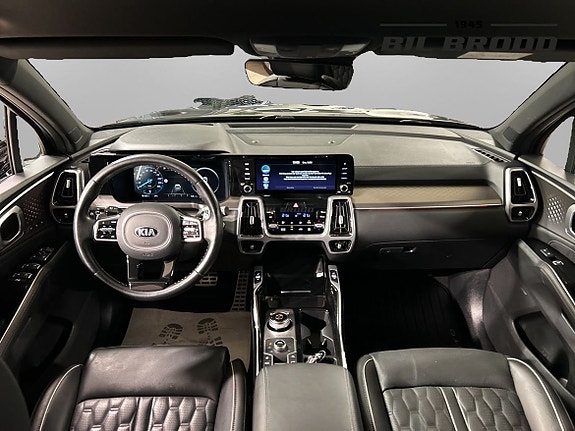 Kia Sorento 7 of 14