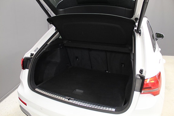 Audi Q3 14 of 14