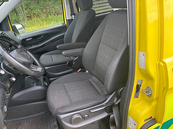 Mercedes-Benz Vito 119 17 of 21