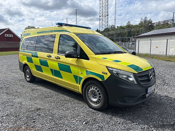 Mercedes-Benz Vito 119 3 of 21