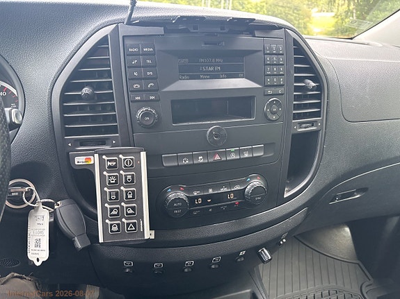 Mercedes-Benz Vito 119 13 of 21