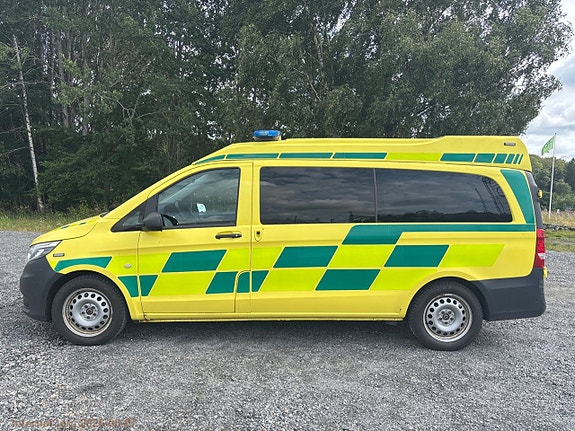 Mercedes-Benz Vito 119 8 of 21