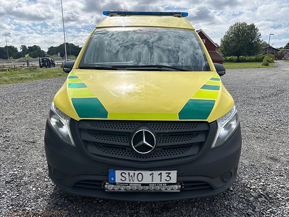Mercedes-Benz Vito 119 2 of 21