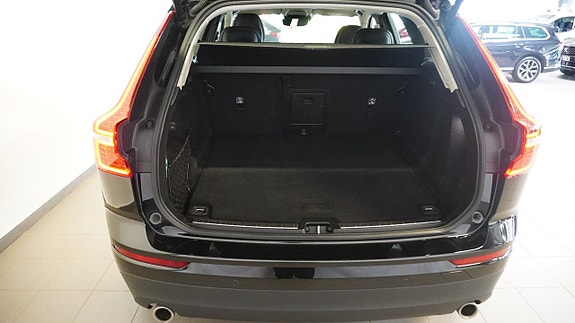 Volvo XC60 6 of 27