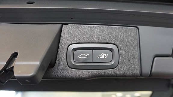 Volvo XC60 22 of 27