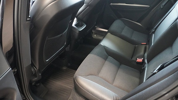 Volvo XC60 12 of 27