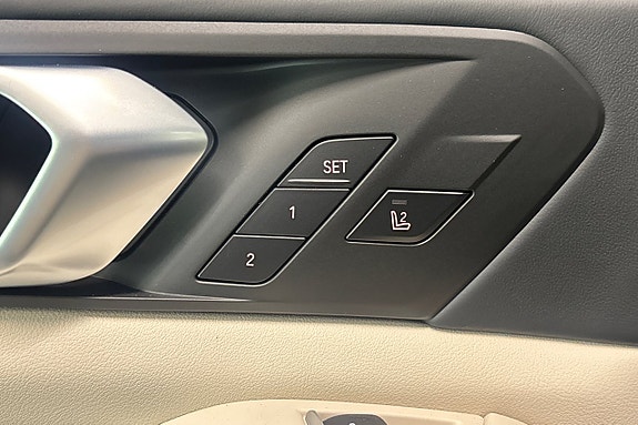BMW X5 17 of 23