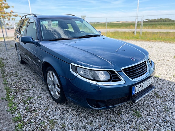 Saab 9-5 2 of 10