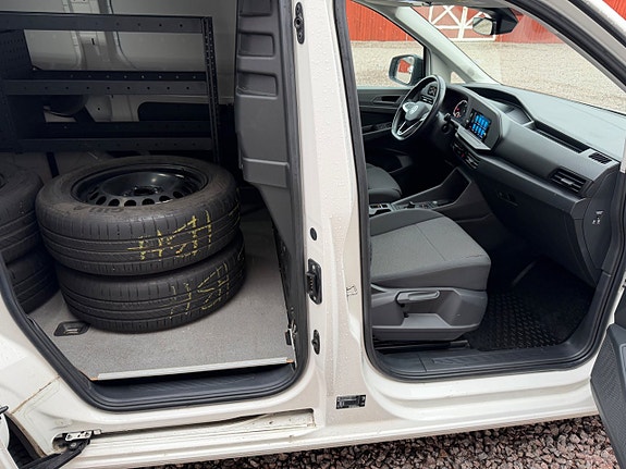 Volkswagen Caddy 6 of 13