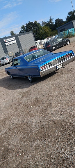 Chrysler Newport 2 of 6