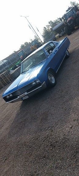 Chrysler Newport 4 of 6