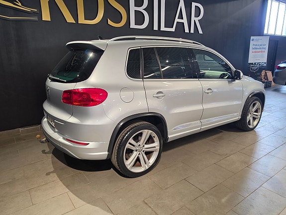 Volkswagen Tiguan 5 of 14