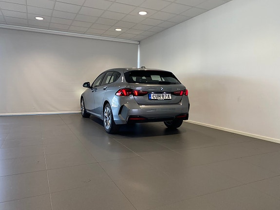 BMW 120 10 of 11