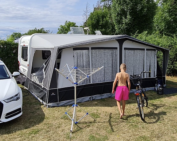 Hobby 560 CFE Deluxe Alde 2 of 8