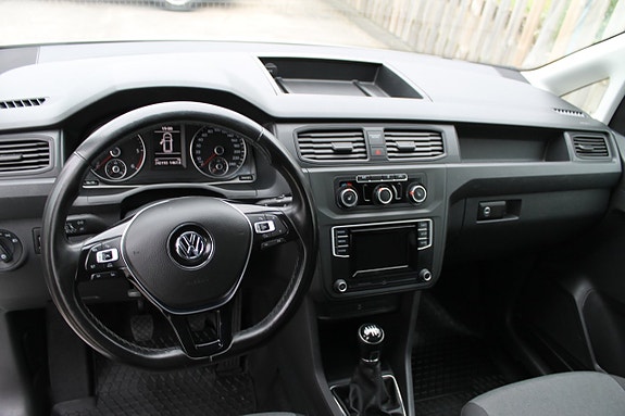 Volkswagen Caddy 6 of 8