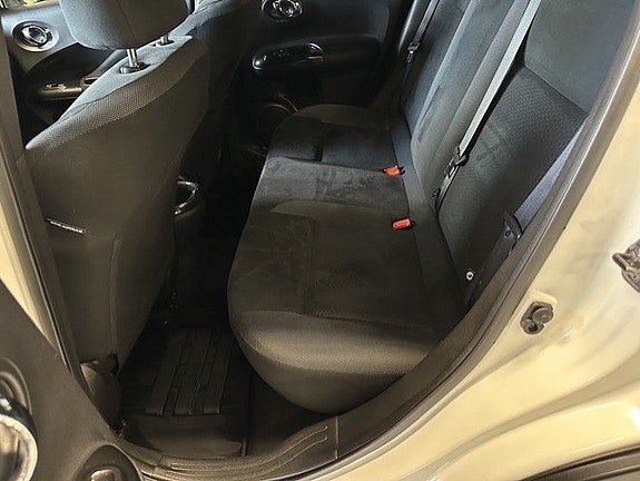 Nissan Juke 19 of 22