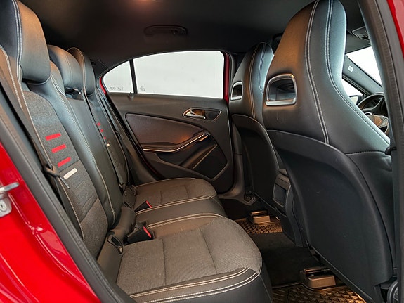 Mercedes-Benz A180 8 of 11