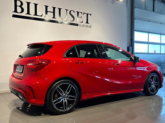 Mercedes-Benz A180 3 of 11