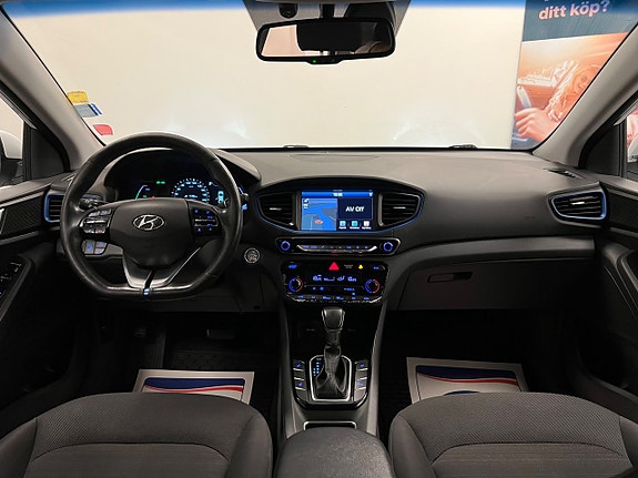 Hyundai IONIQ 13 of 29