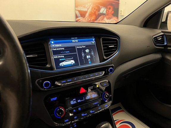 Hyundai IONIQ 21 of 29