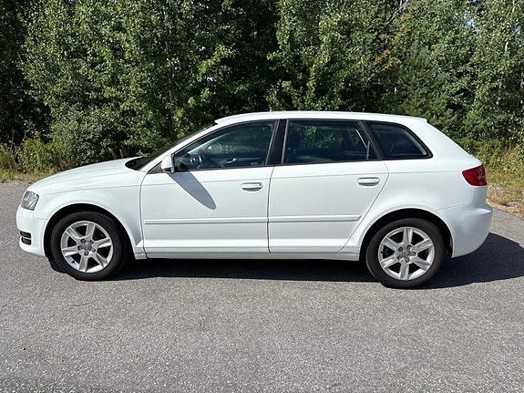 Audi A3 7 of 14
