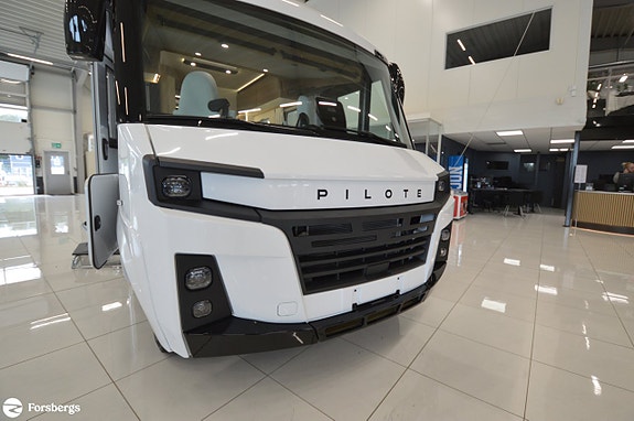 Pilote NYA G740 FGJ EVIDENCÈ med Inverter! Kommer snart 2 of 21