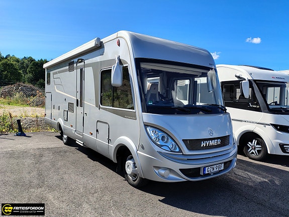 Hymer B 680 Hydraliska stödben Aut 2 of 20