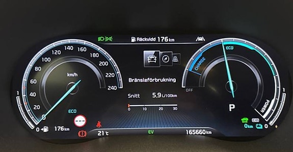 Kia XCeed 7 of 17