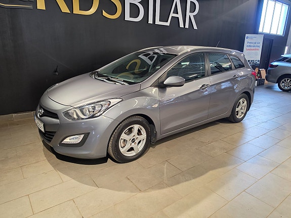 Hyundai i30 2 of 11