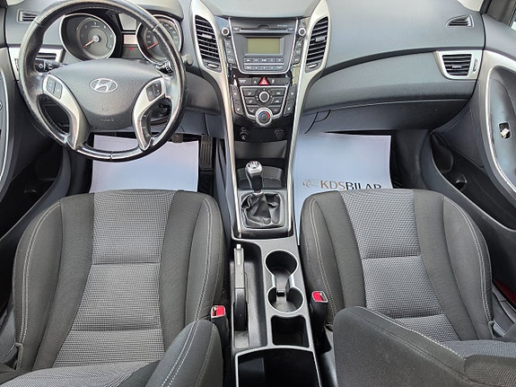 Hyundai i30 8 of 11