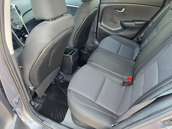Hyundai i30 10 of 11