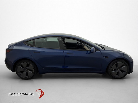 Tesla Model 3 10 of 30