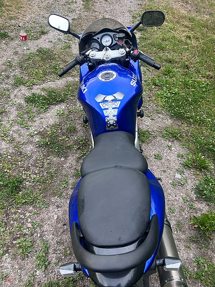 Suzuki SV650 12 of 13