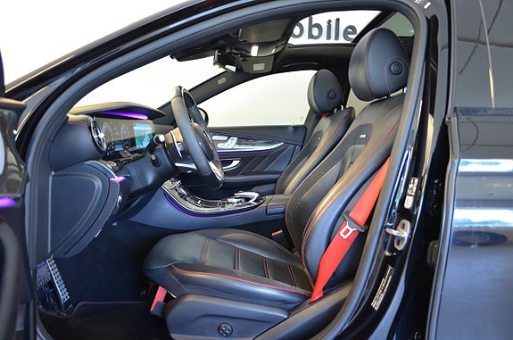 Mercedes-Benz E53 8 of 24