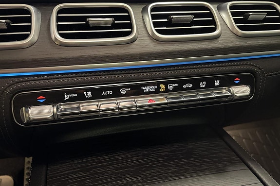 Mercedes-Benz GLE350 de 18 of 26