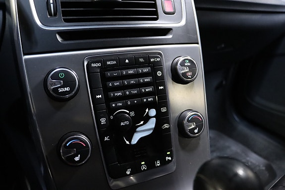Volvo V60 16 of 20
