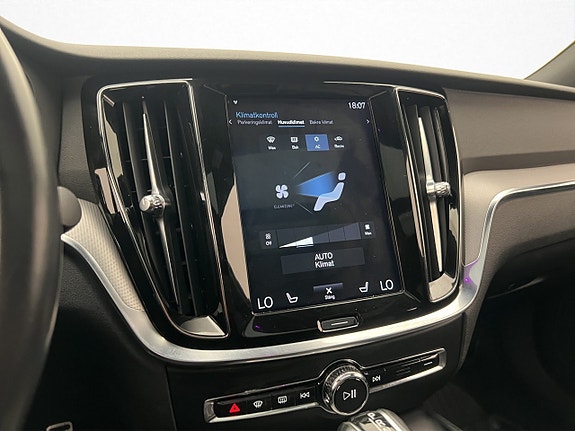 Volvo S60 24 of 30