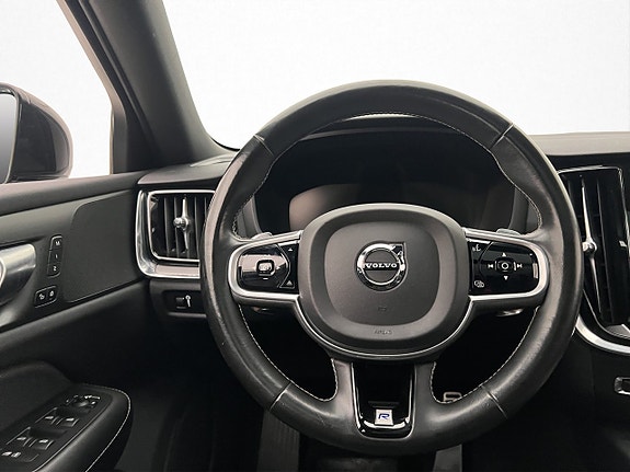 Volvo S60 15 of 30