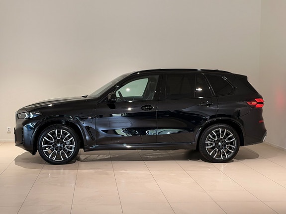 BMW X5 2 of 18