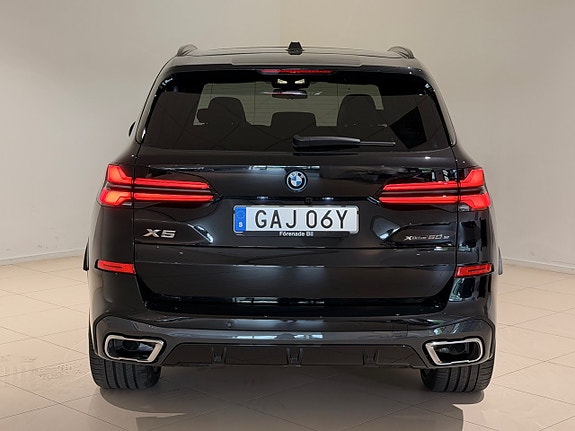 BMW X5 17 of 18