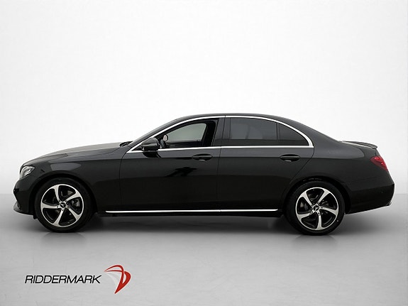Mercedes-Benz E220 5 of 30