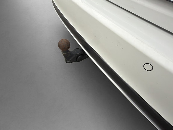 Volkswagen Golf Alltrack 10 of 30