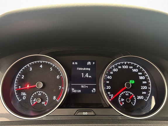 Volkswagen Golf Alltrack 17 of 30