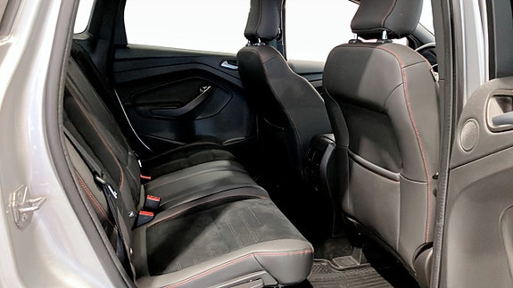 Ford Kuga 5 of 17
