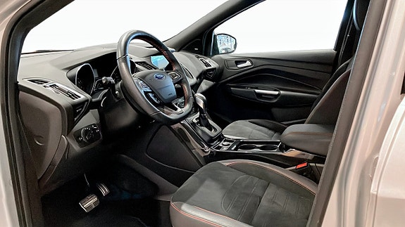 Ford Kuga 17 of 17